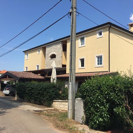 Apartments & Rooms Buoni Amici Murine 외부 사진