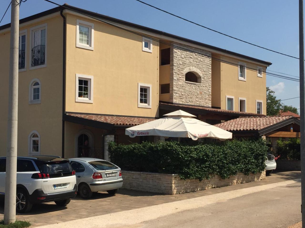 Apartments & Rooms Buoni Amici Murine 외부 사진